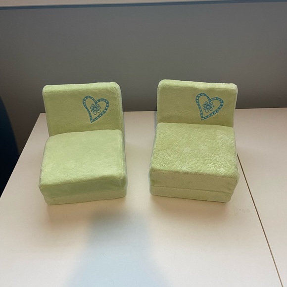 American girl set of two flip chairs - Picture 2 of 4